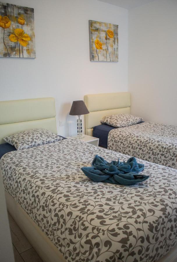 Los Gracioseros Puerto Del Carmen Luxury Экстерьер фото